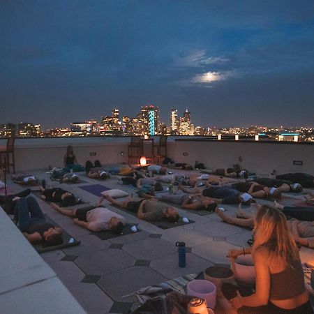 A Modern Point Of View - Luxe Loft - Espadin Lohi Denver Bagian luar foto